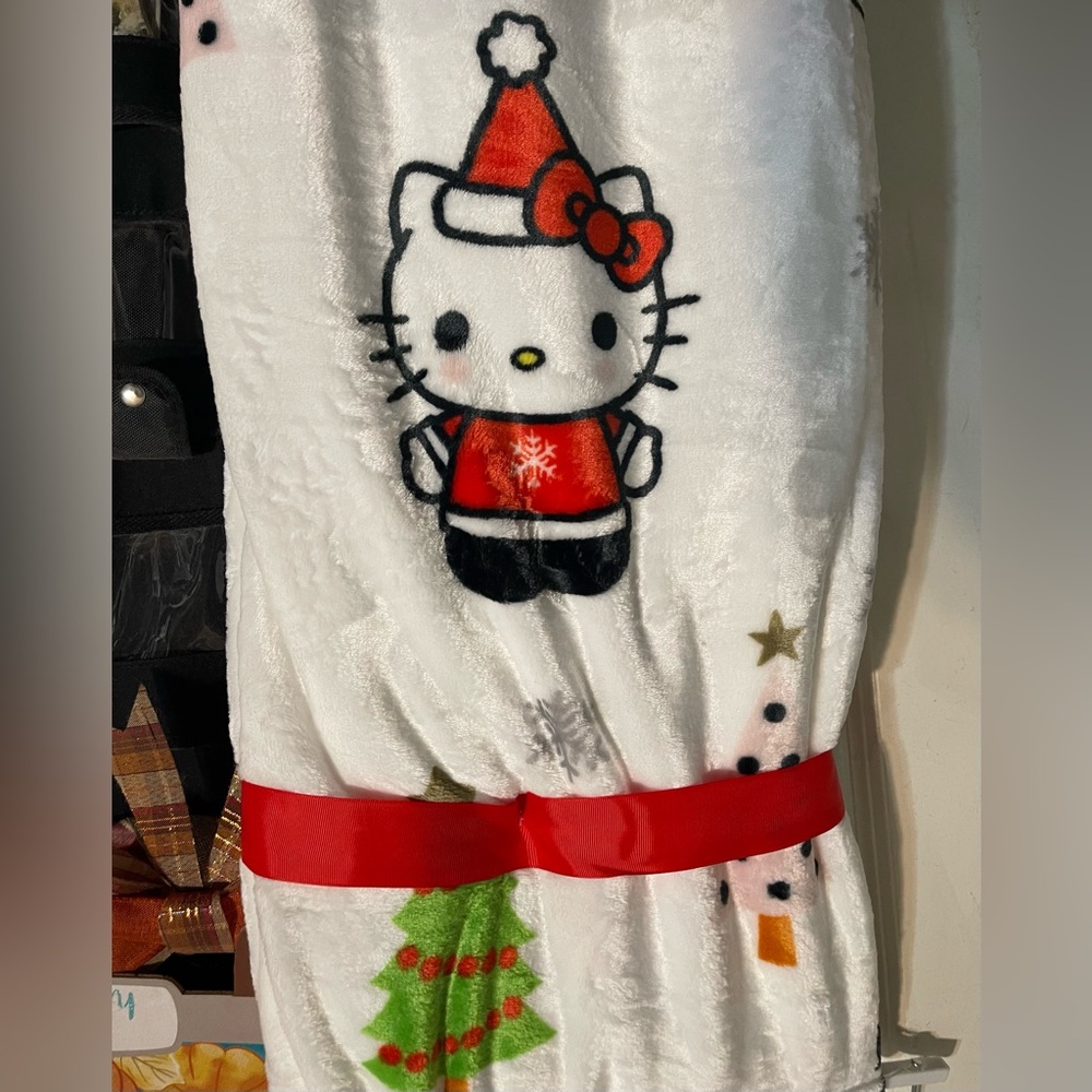 Hello Kitty Christmas Blanket NWT